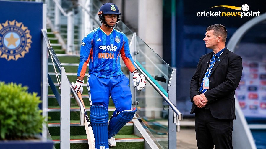 Youngest Player to Debut in International Cricket